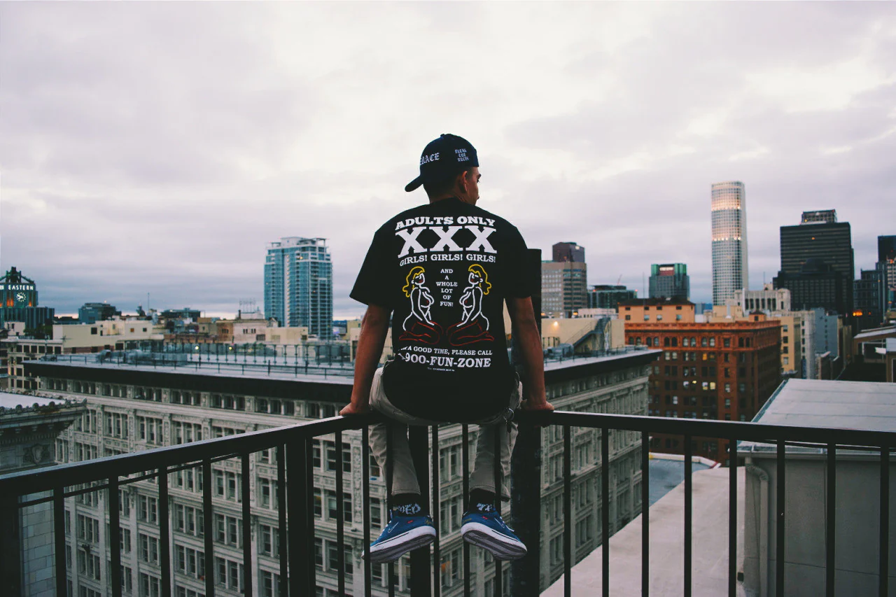 ADULTS ONLY - Image 3