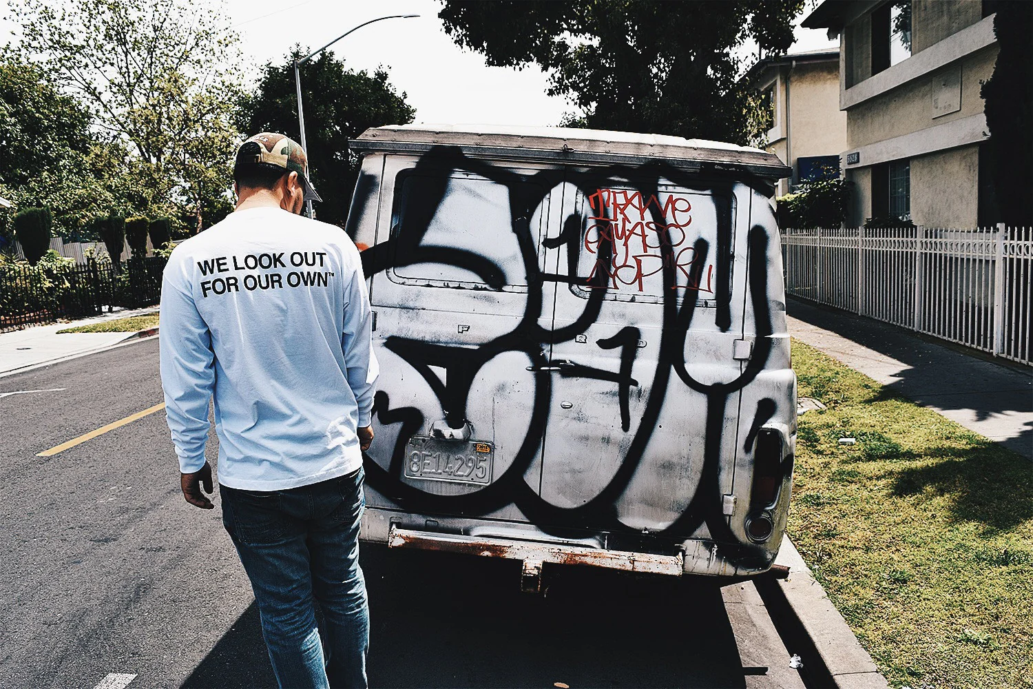HOOD WATCH LONGSLEEVE - Image 4