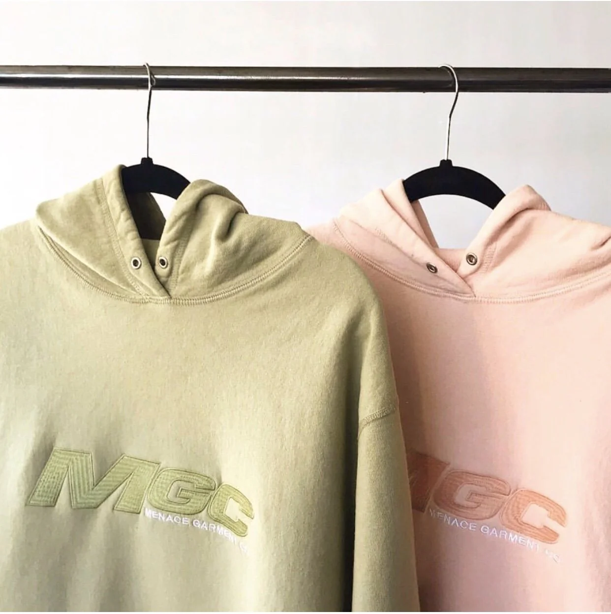 MENACE GARMENT COMPANY TONAL CONTRAST HOODIE - Image 3