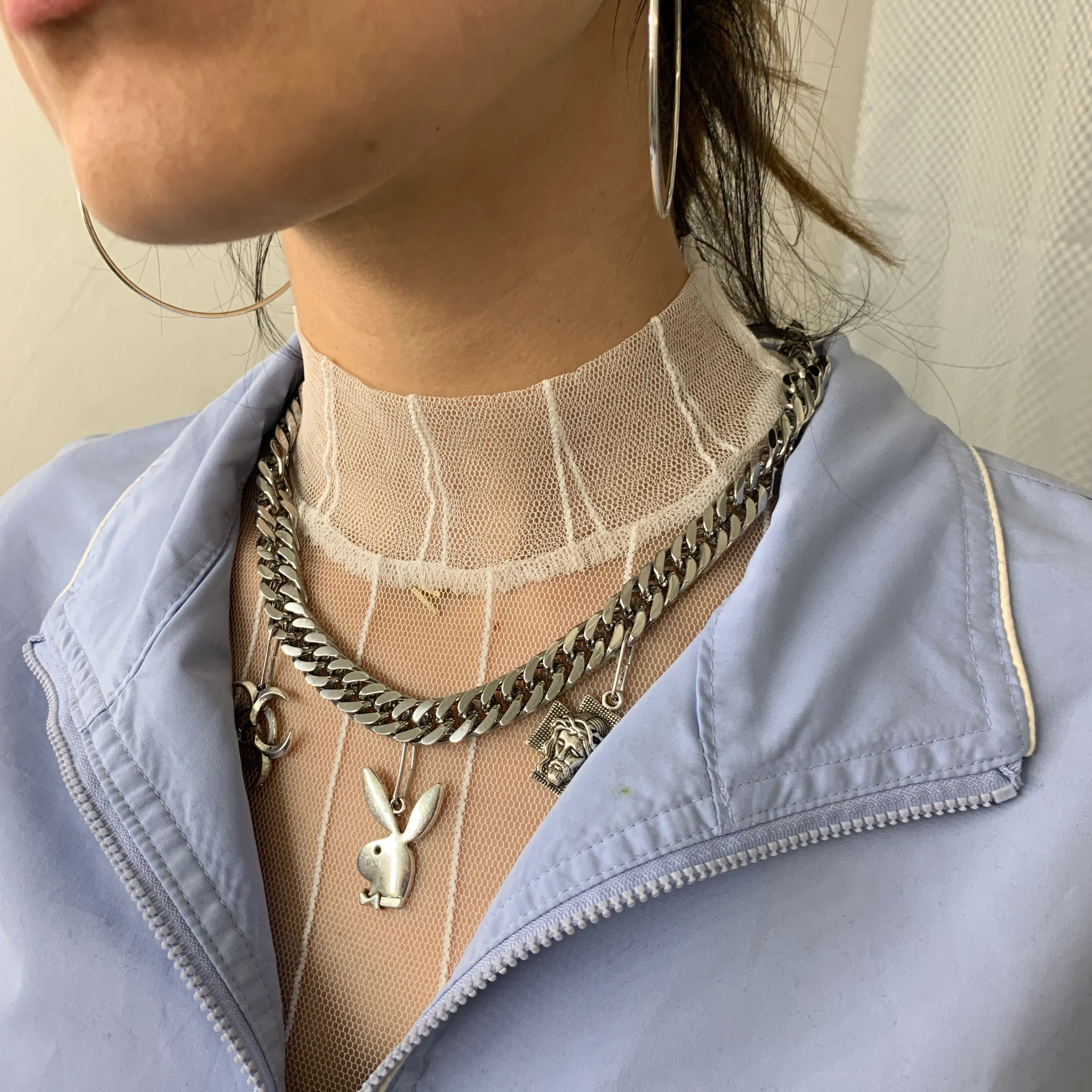 VICES CHAIN - Image 7