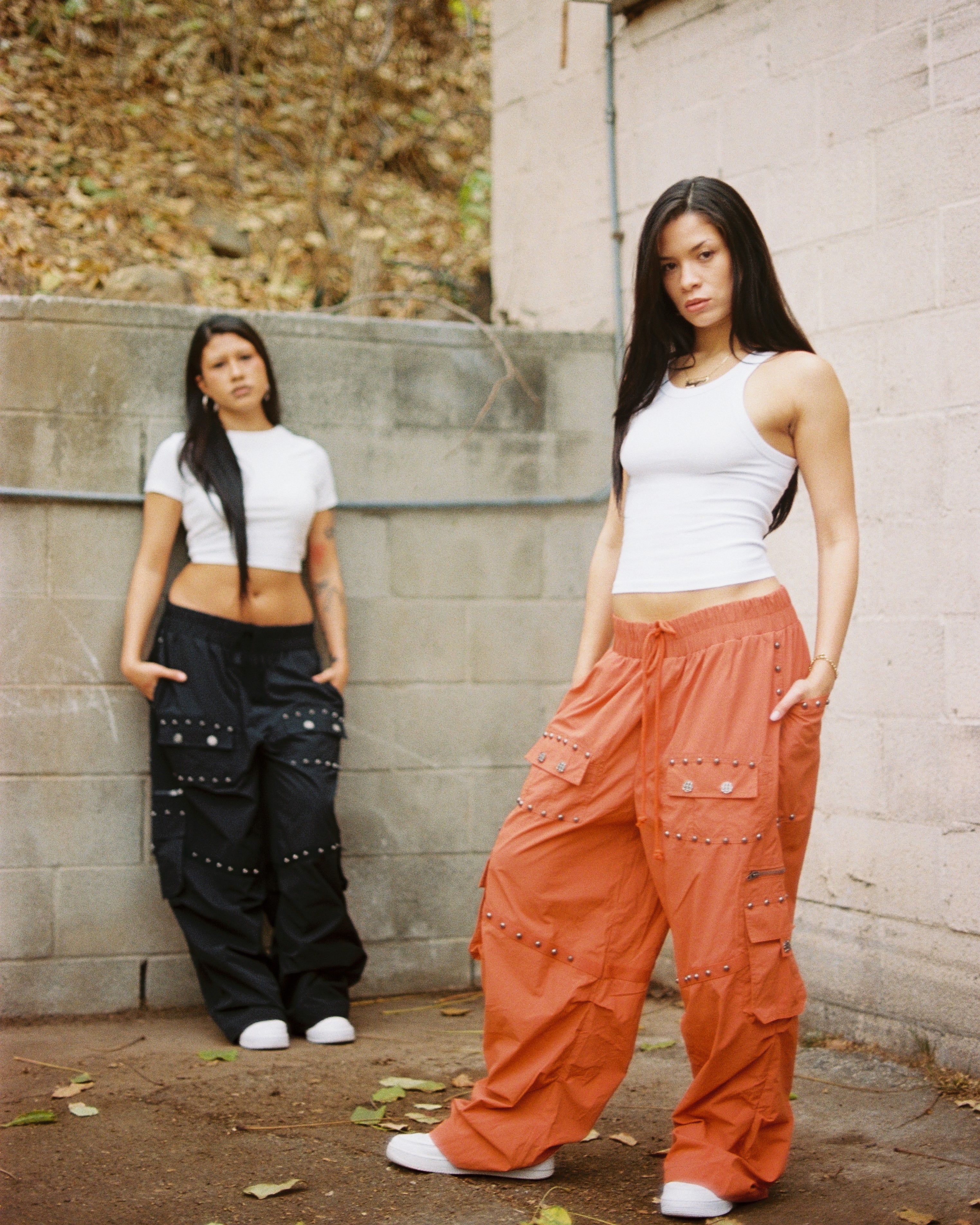 METAL RIVET NYLON PANTS - Image 6