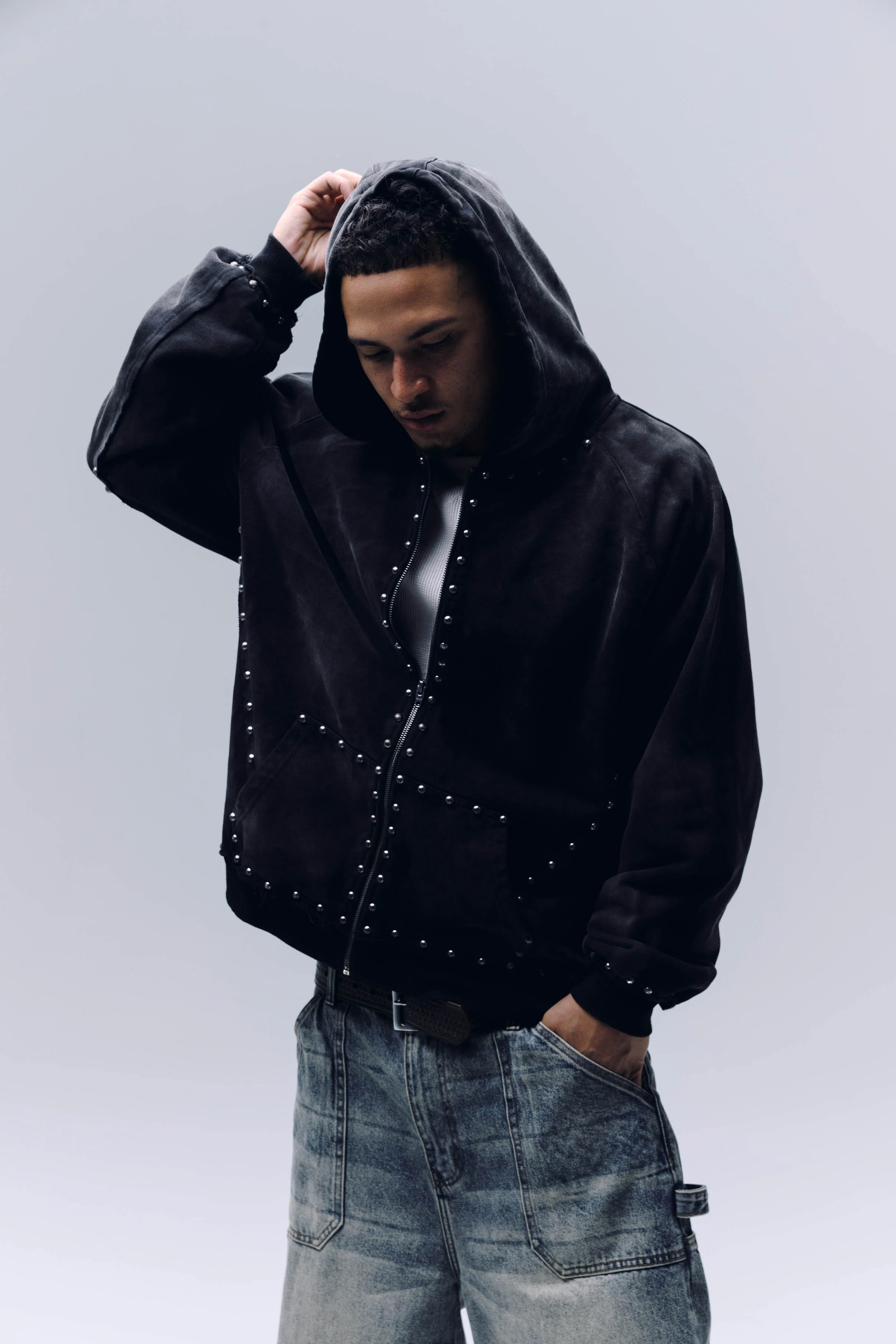 METAL RIVET ZIP-UP HOODIE - Image 6