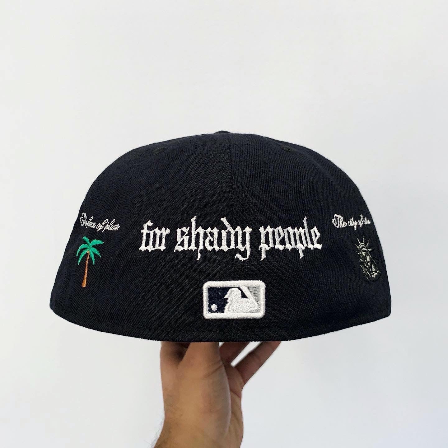 A SUNNY PLACE FOR SHADY PEOPLE FITTED CAP - Image 5