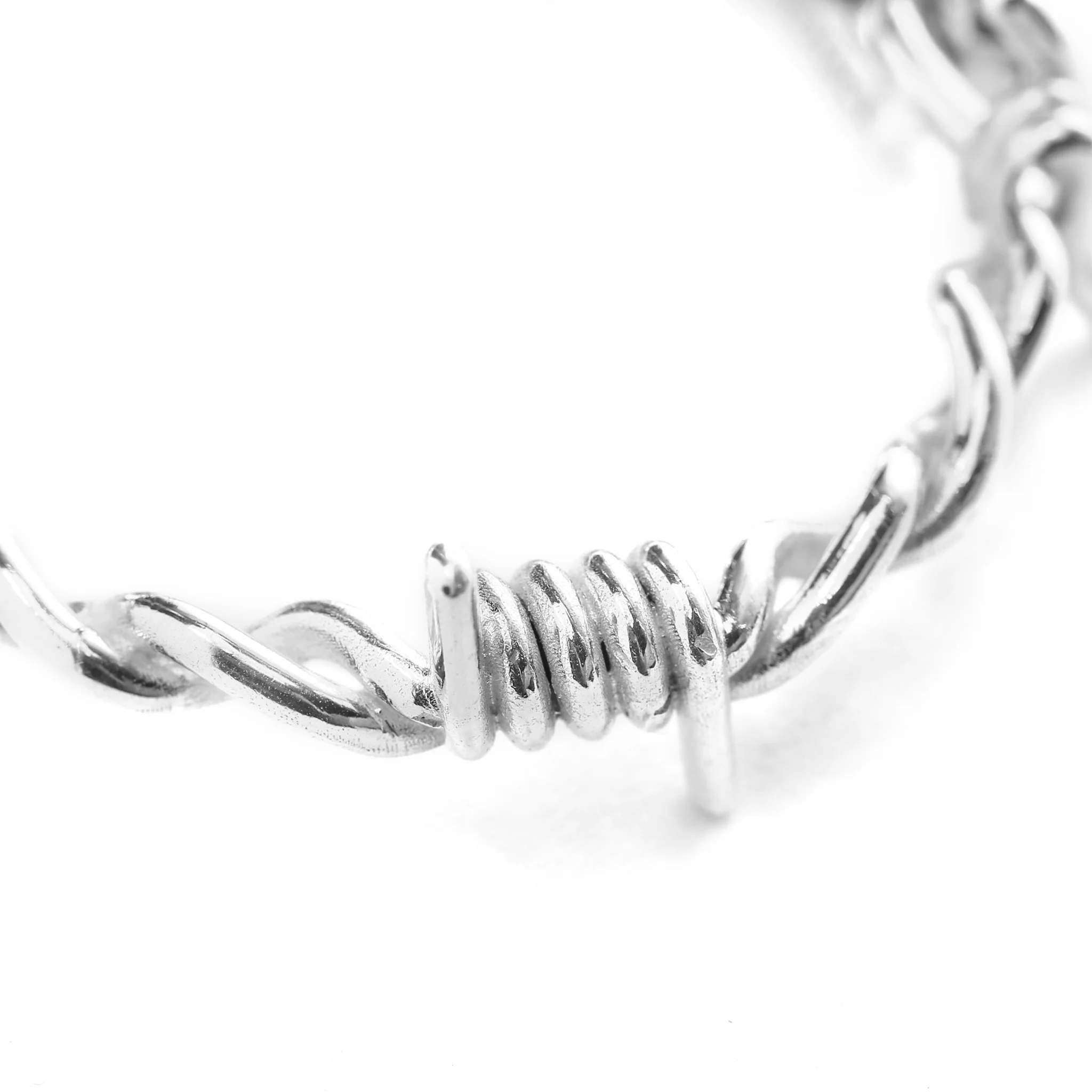 SPLIT BARBED WIRE CHAINLINK BRACELET - Image 3