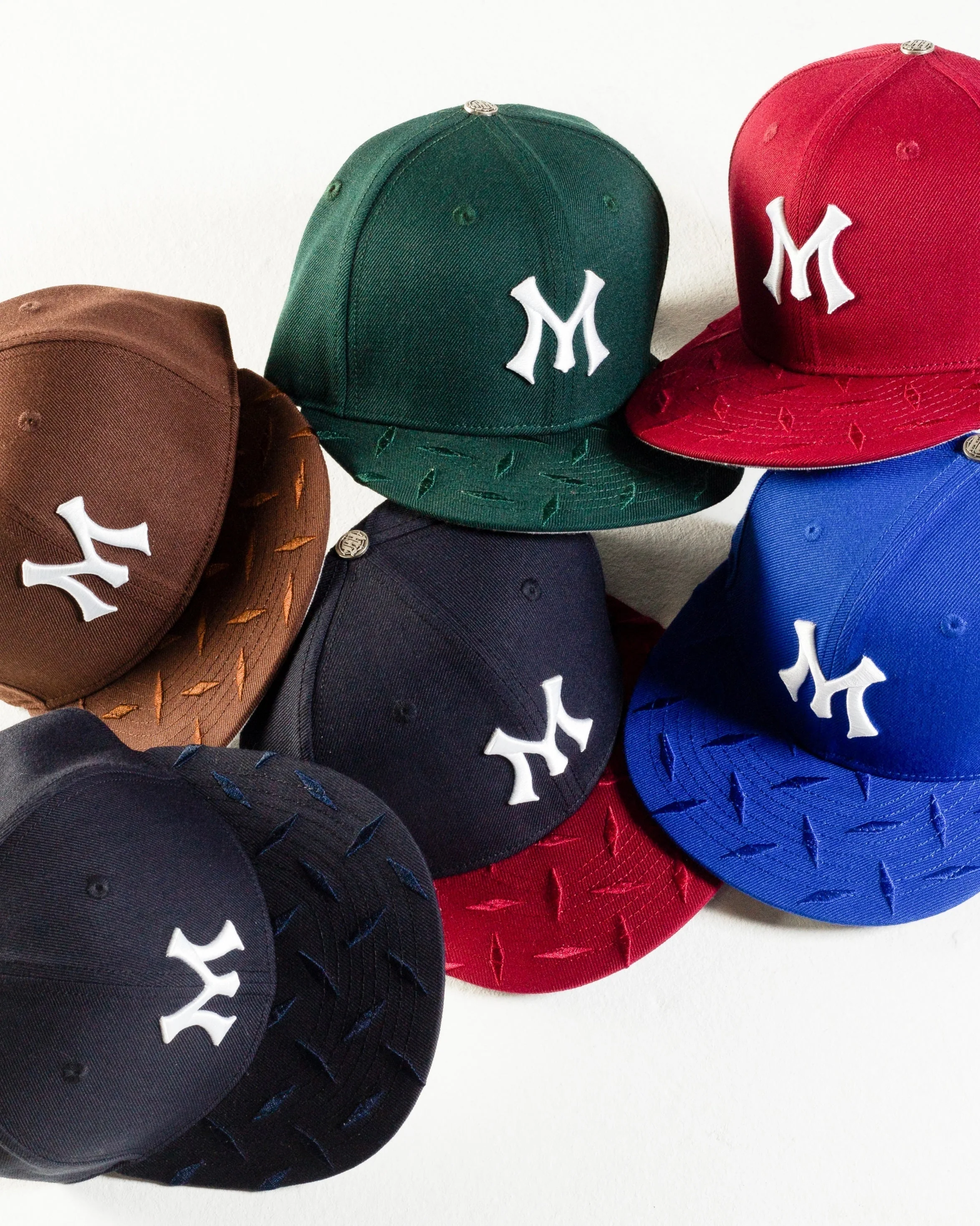 TEAM LOGO STEEL-PLATED BRIM FITTED CAP - Image 6