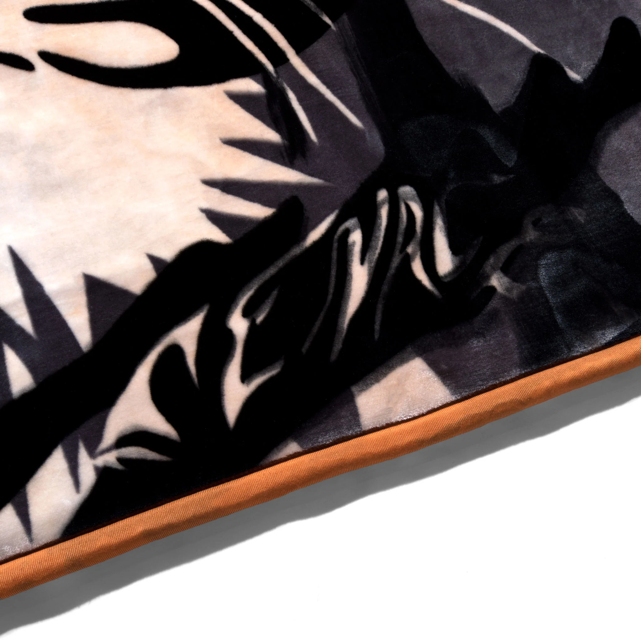TIGER COBIJA (HEAVY BLANKET) - Image 7