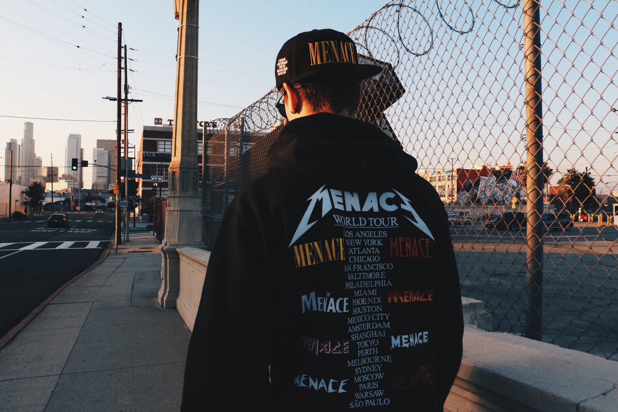 WORLD TOUR LONGSLEEVE - Image 6
